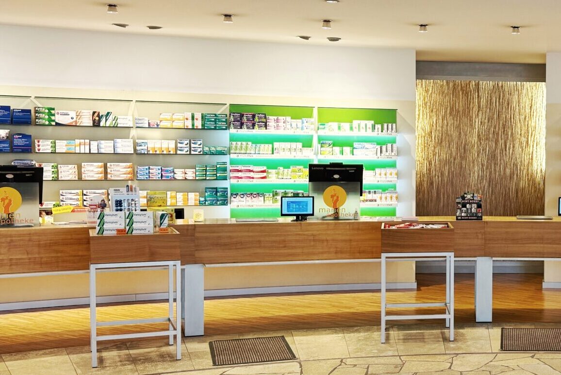 Phytothek der Marienapotheke Dillingen a. d. Donau